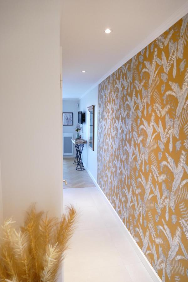 Les Agapanthes Bed & Breakfast Camphin-en-Pevele ภายนอก รูปภาพ